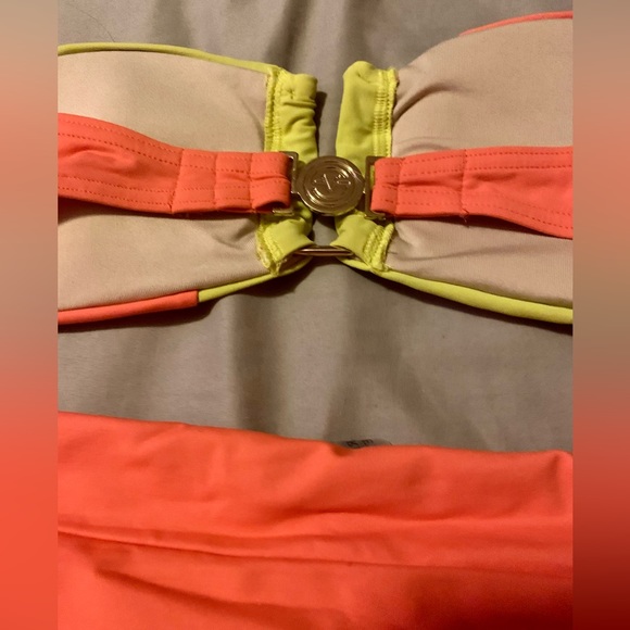 VS Studded neon bikini - Picture 4 of 4